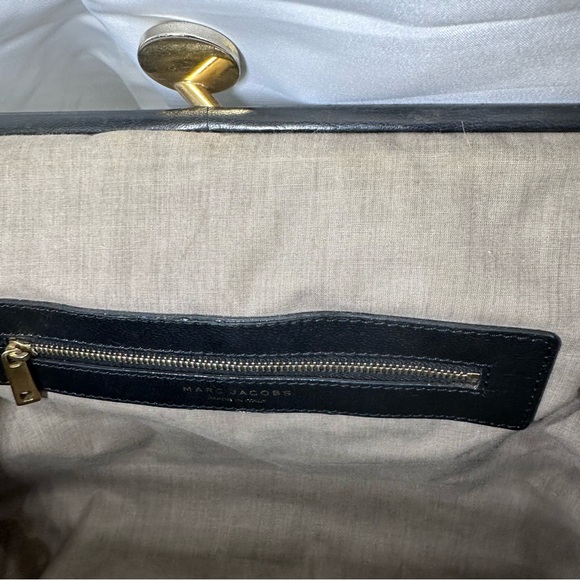 RARE Marc Jacobs Mina Stam Diamond Quilted Frame bag Kiss Lock Full Chain strap - Picture 9 of 13